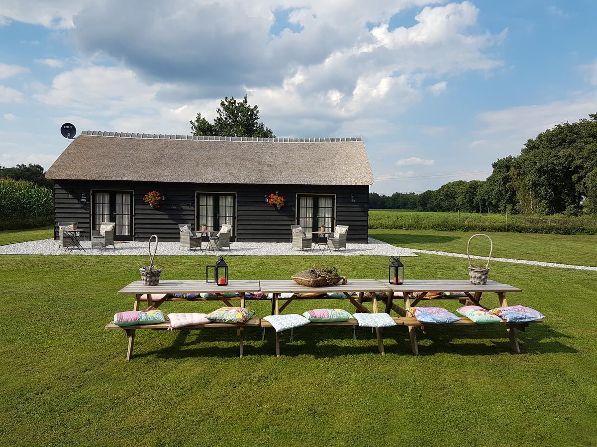 Gasterij Liedorp Bed and Breakfast Lierop Exteriör bild